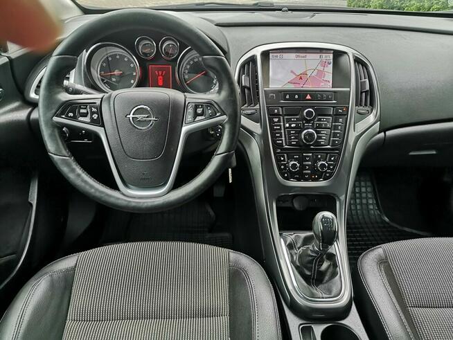 Opel Astra 1.4 16v 140KM Klimatronik Tempomat LIFT NAVI Xenon Ledy ALU Gwarancja