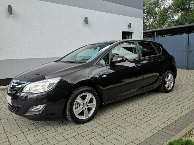 Opel Astra 1.4 16v 140KM Klima Tempomat Sensory Isofix ALU Servis Gwarancja