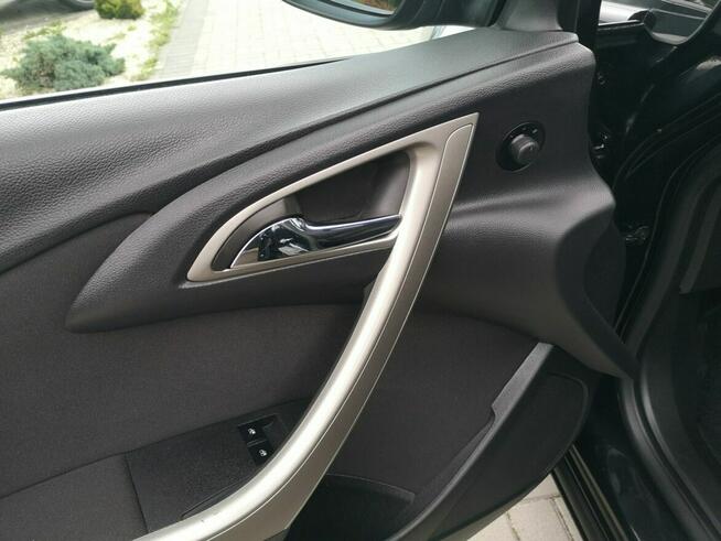 Opel Astra 1.4 16v 140KM Klima Tempomat Sensory Isofix ALU Servis Gwarancja
