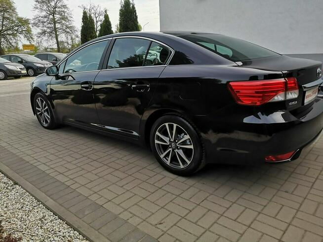 Toyota Avensis 1.8 B 147KM Klimatronic Tempomat Nawi Kamera Ledy Bixenon Alu Felgi
