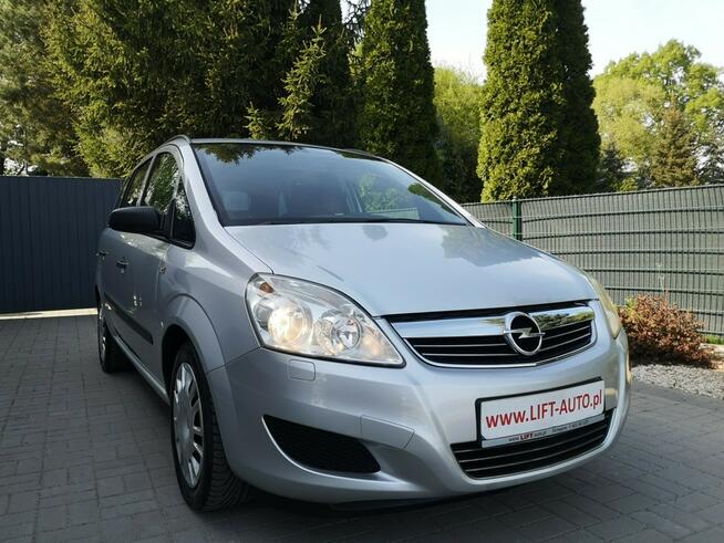 Opel Zafira 1.6 16v Ecotec 116KM Klima Pod. fotele LIFT 7-osób Serwisowany