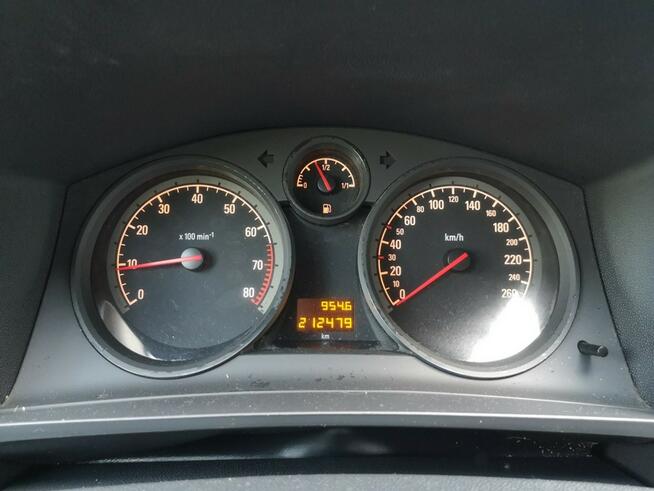 Opel Zafira 1.6 16v Ecotec 116KM Klima Pod. fotele LIFT 7-osób Serwisowany