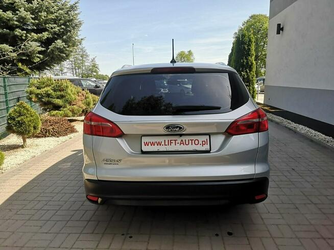 Ford Focus 1.5 TDCI 120KM Klima Tempomat Halogeny Serwis Led Kamera Salon Polska