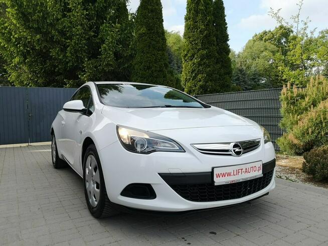 Opel Astra 14 16V 120 KM GTC Klima Parktronic Tempomat Serwis Gwarancja
