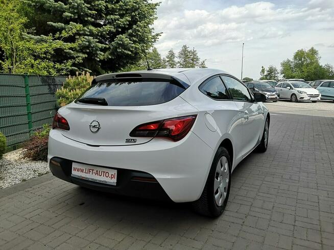 Opel Astra 14 16V 120 KM GTC Klima Parktronic Tempomat Serwis Gwarancja