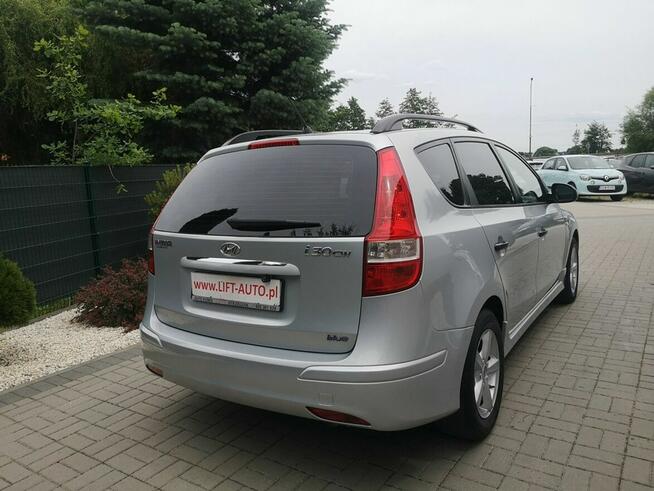 Hyundai i30 1.6CRDI 90KM Klimatronic Kamera Alu 15" Isofix Serwis
