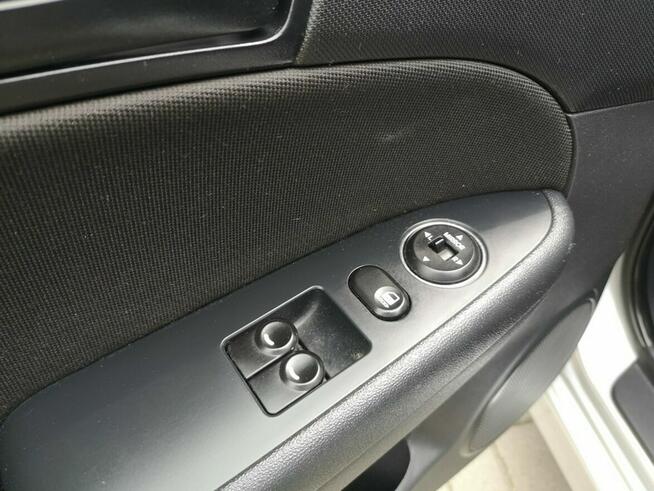 Hyundai i30 1.6CRDI 90KM Klimatronic Kamera Alu 15" Isofix Serwis