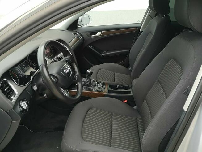 Audi A4 2.0TDI 143KM Klimatronic Tempomat Nawi Alu Led Serwis Gwarancja