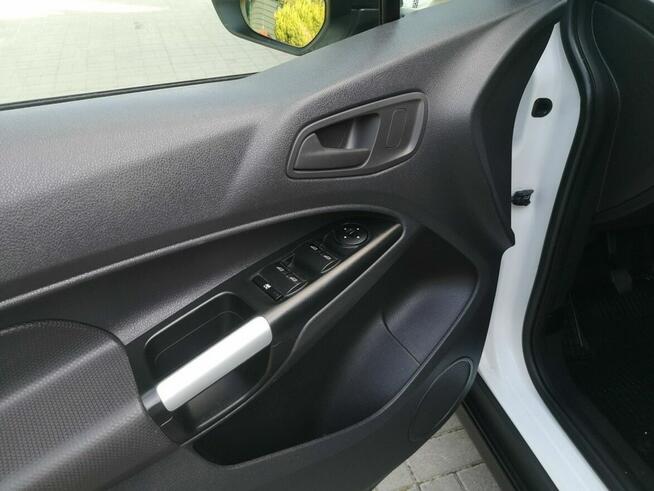 Ford Transit Connect 1.5 TDCI 100KM Klima Partktronic Isofix Serwis Gwarancja
