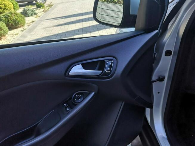 Ford Focus 1.5 TDCI 95KM Klima Tempomat Halogeny Led Salon Pl Gwarancja