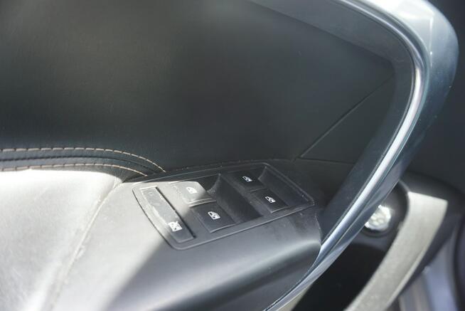 Opel Insignia polski salon, bogate wyposażenie