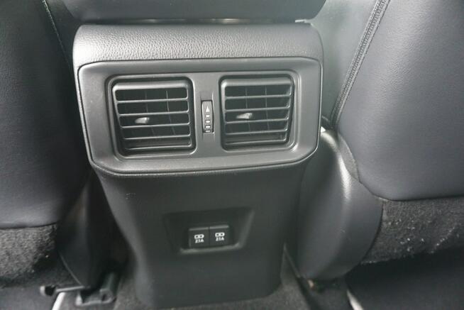 Toyota RAV-4 polski salon, faktura VAT, bogate wyposażenie