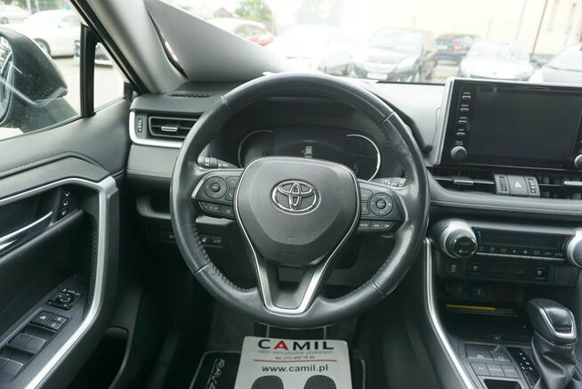 Toyota RAV-4 polski salon, faktura VAT, bogate wyposażenie