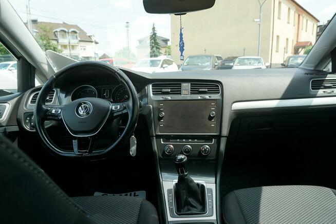 Volkswagen Golf z polskiego salonu, zadbany, rok gwarancji w cenie,