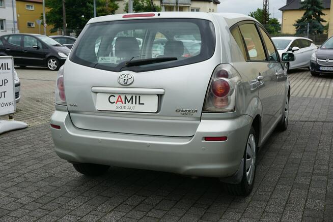 Toyota Corolla Verso polski, salon