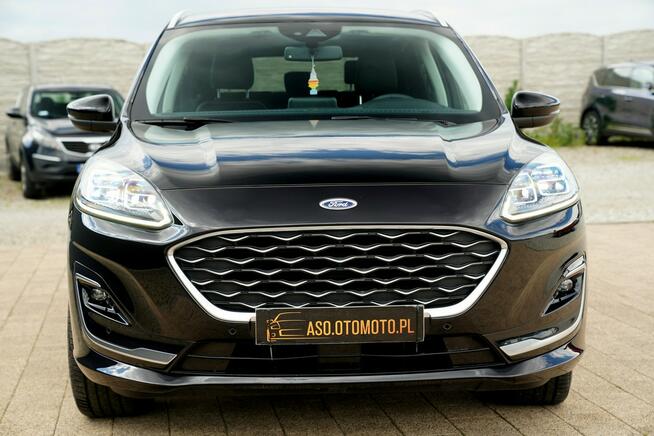 Ford Kuga VIGNALE skóra Nawi FUL LED el.klapa ACC 4x4 B&Q grzane fotele i kanapa