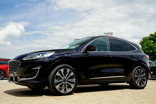 Ford Kuga VIGNALE skóra Nawi FUL LED el.klapa ACC 4x4 B&Q grzane fotele i kanapa