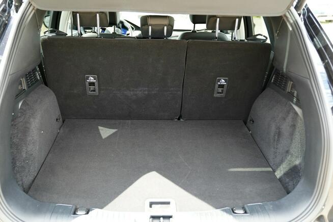 Ford Kuga VIGNALE skóra Nawi FUL LED el.klapa ACC 4x4 B&Q grzane fotele i kanapa