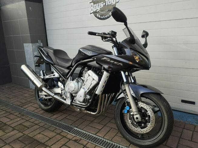 Yamaha FZS 1000 Yamaha FZS 1000 Fazer