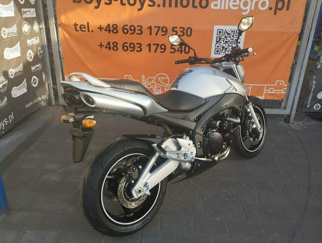 Suzuki GSR Suzuki GSR 600