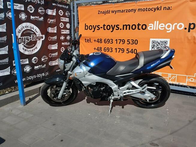 Suzuki GSR Suzuki GSR 600