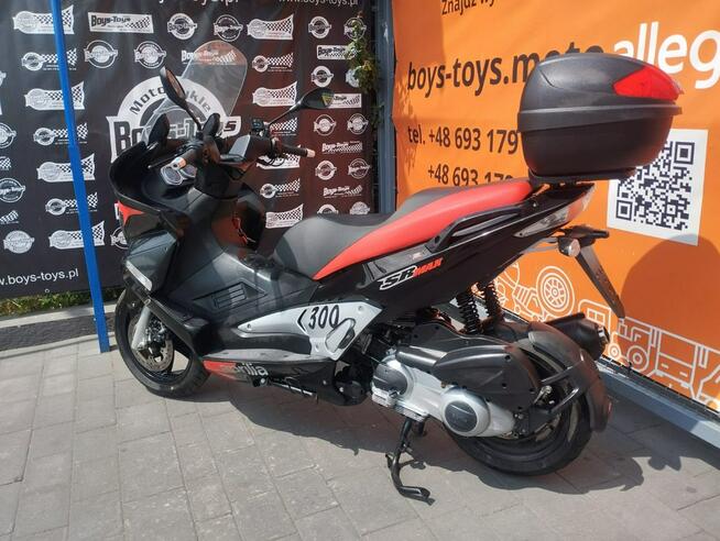Aprilia SR Aprilia SR 300 Max