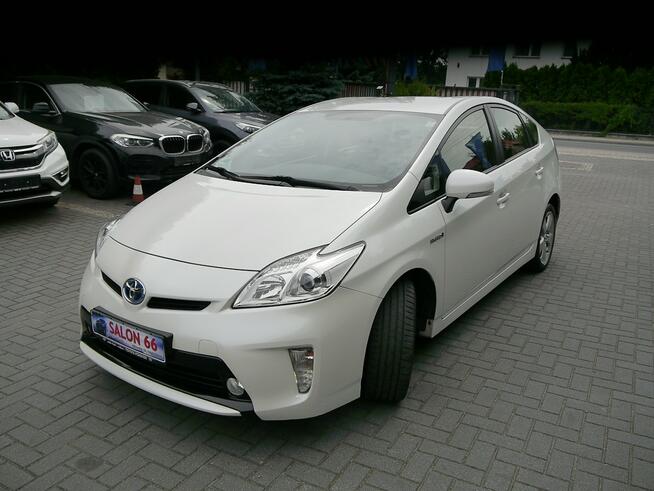 Toyota Prius 1.8 Navi kamera 100%bezwypadkowy Stan Idealny z Niemiec Gwarancja 12mc