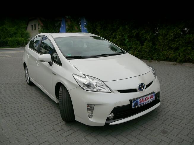 Toyota Prius 1.8 Navi kamera 100%bezwypadkowy Stan Idealny z Niemiec Gwarancja 12mc