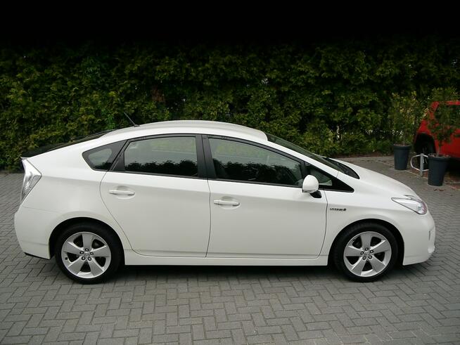 Toyota Prius 1.8 Navi kamera 100%bezwypadkowy Stan Idealny z Niemiec Gwarancja 12mc