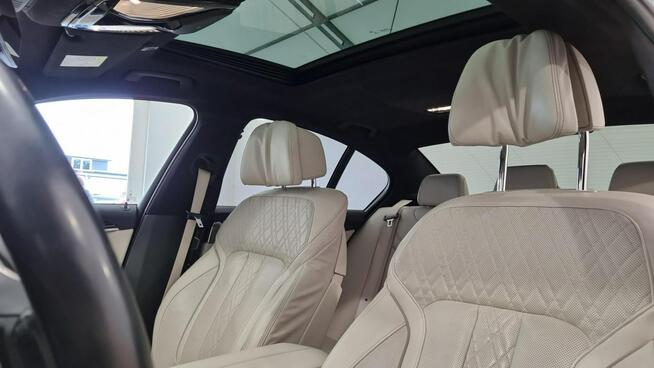 BMW M550i Xdrive krajowy MAX opcja, bezwypadkowy