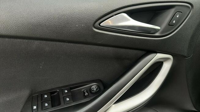 Opel Astra V 1.2 T Edition S&S