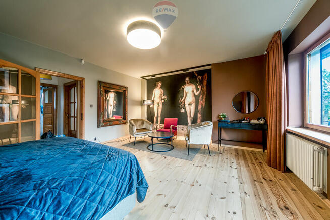 Dom w enklawie ciszy na Mokotowie.