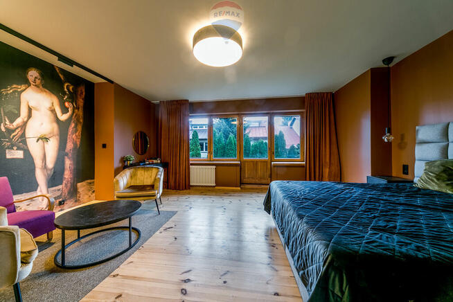 Dom w enklawie ciszy na Mokotowie.