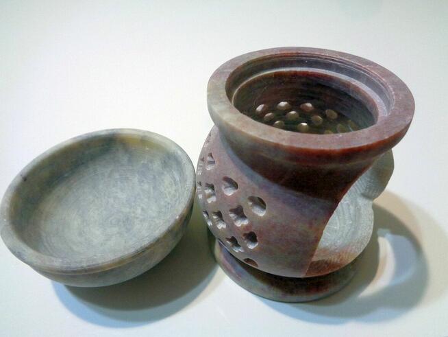 Kominek z kamienia mydlanego -Indie