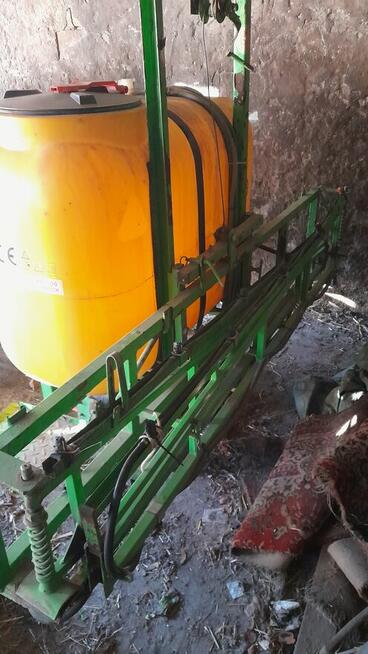 Sprzedam przyczepę śrutownik opryskiwacz 15m