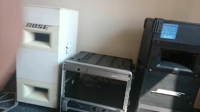 Sprzedam aparaturę nagłaśniającą Bose 502 Panaray