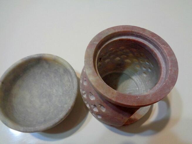 Kominek z kamienia mydlanego -Indie