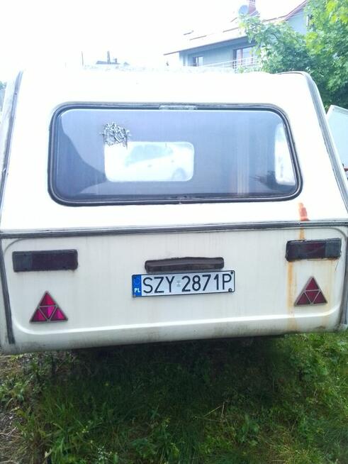 Przyczepa kempingowa Niewiadów skorupa wykonana z tworzywa