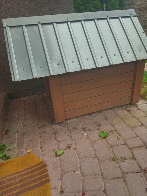 Ładna ocieplona buda na psa, jak nowa