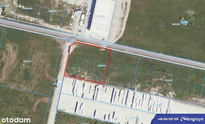 Teren pod stację paliw, stację ładowania pojazdów, przy A4