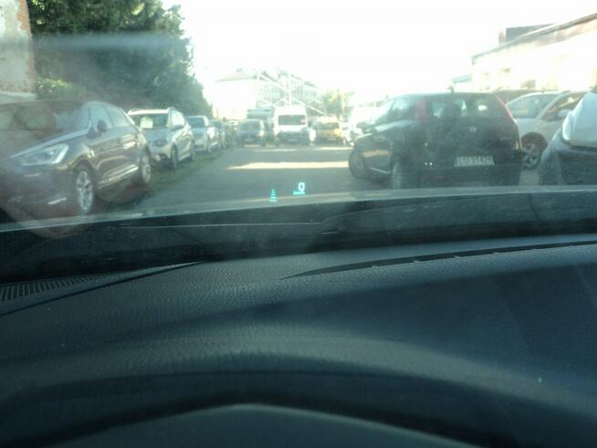 sprzedam Łaną MAZDE 3