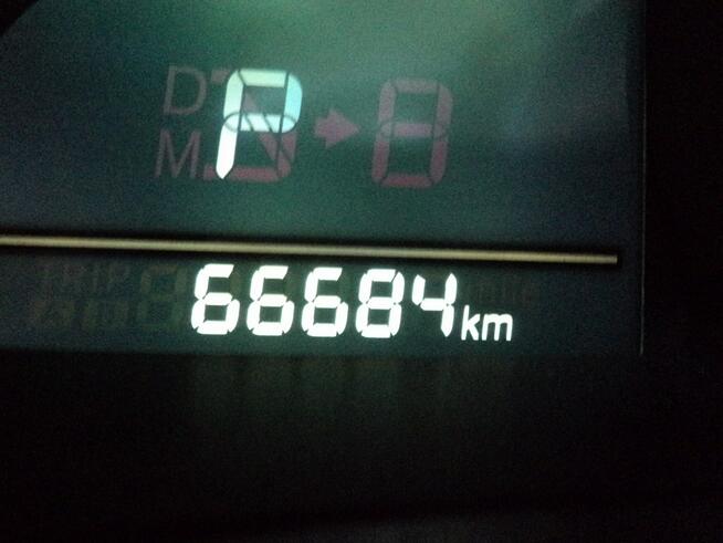 sprzedam Łaną MAZDE 3