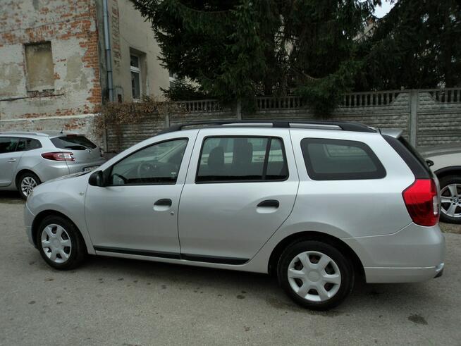 sprzedam ładnego LOGANA z 2015r 1,2 B+GAZ nowy z 23r