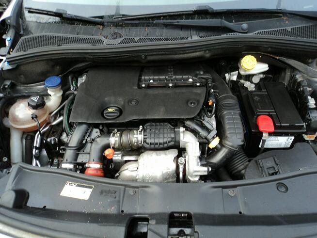 sprzedam Peugeota 2008