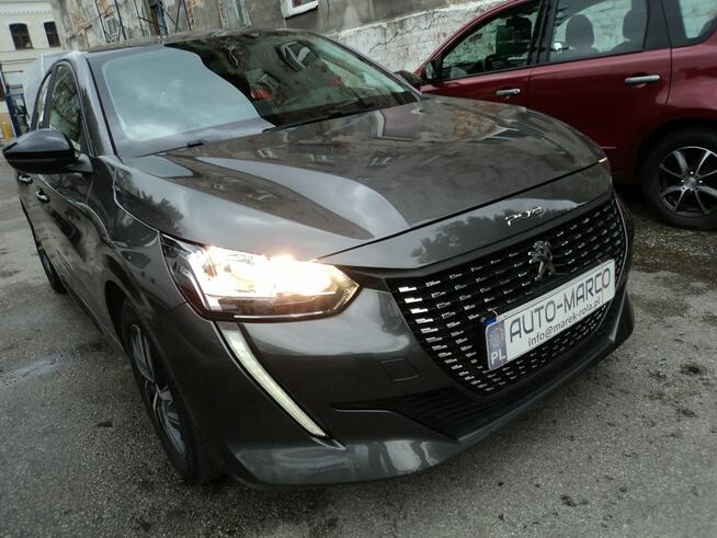 sprzedam peugeota 208 z 2022r