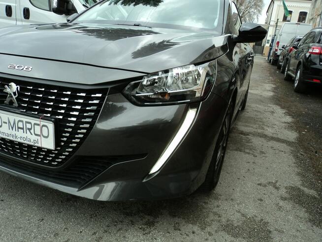sprzedam peugeota 208 z 2022r