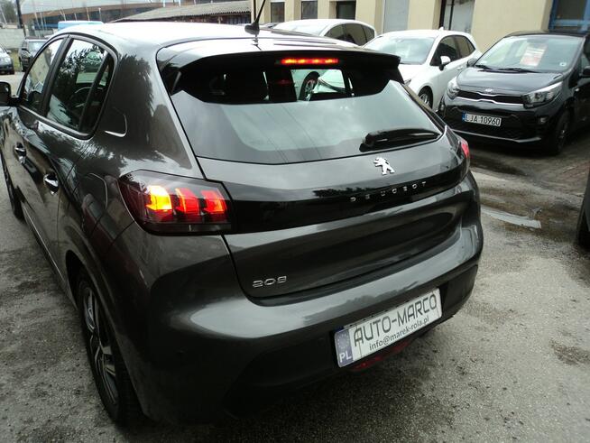 sprzedam peugeota 208 z 2022r
