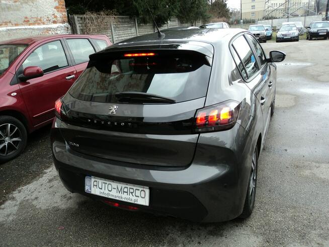 sprzedam peugeota 208 z 2022r