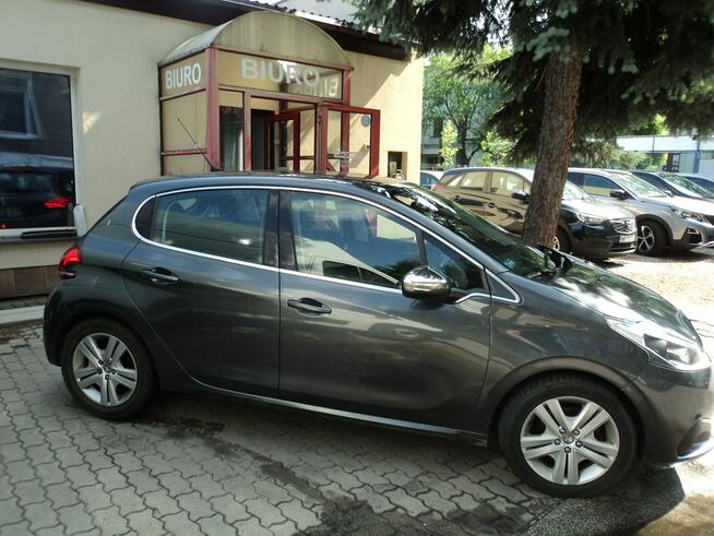 sprzedam peugeota 208 z 16r