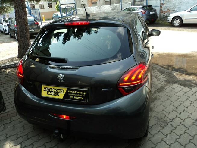 sprzedam peugeota 208 z 16r